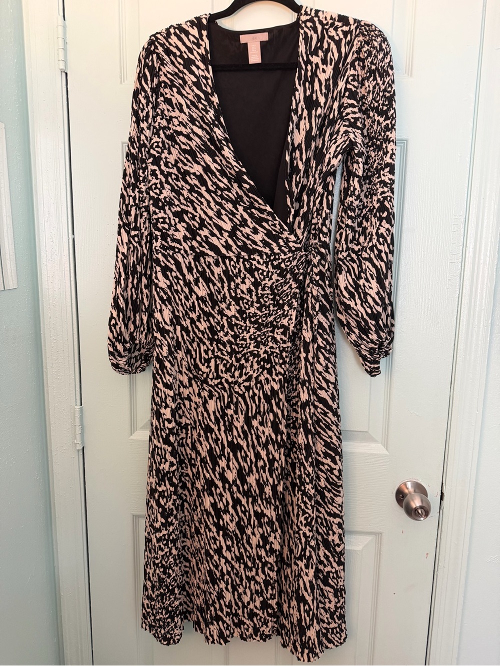 H&M Blush Pink and Black Wrap Midi Dress